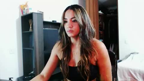 Jazmin online show from March 2026 01:32:02 AM