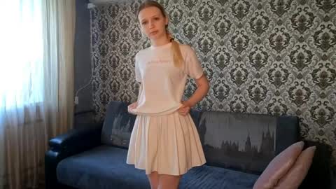 Lada online show from May 2026 12:04:02 AM