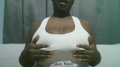 lady_dearra online show from September 2025 02:26:02 AM