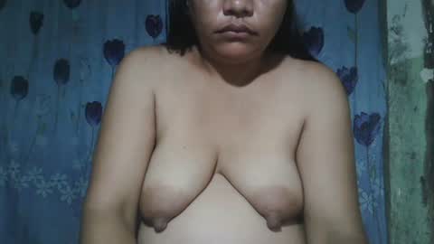 lady_love063 online show from October 2025 09:45:01 PM