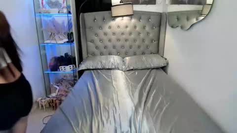 lady_moriseth online show from March 2026 09:37:01 AM