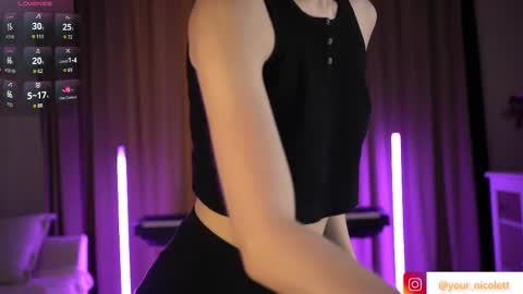 lady_nicolett online show from October 2025 06:59:01 AM