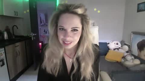 lady_smile69 online show from April 2026 03:59:02 AM
