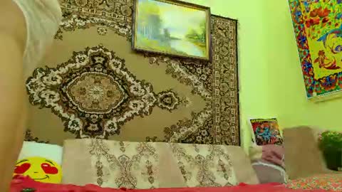 Snapshot of ladybigsmile chatting on July 2026 07:29:02 PM Sima Ladybigsmile online show from July 2026 07:29:02 PM