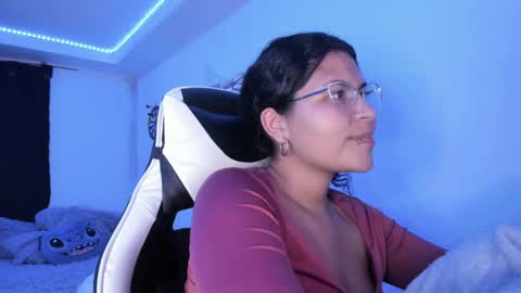  Lady  online show from January 2025 06:28:01 AM