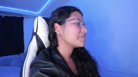  Lady  online show from January 2025 05:36:02 AM