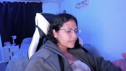  Lady  online show from February 2025 06:26:02 AM