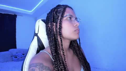  Lady  online show from February 2025 06:13:02 AM