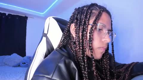  Lady  online show from February 2025 06:03:01 AM