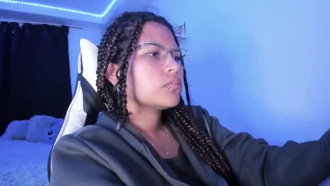  Lady  online show from February 2025 03:10:02 AM