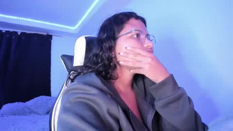  Lady  online show from March 2025 06:07:02 AM