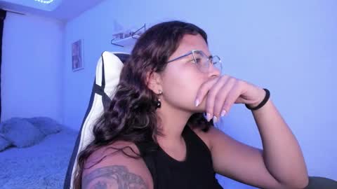  Lady  online show from September 2025 01:16:01 AM