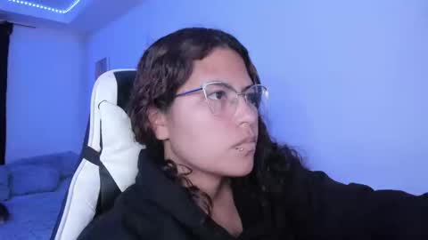  Lady  online show from September 2025 01:29:02 AM