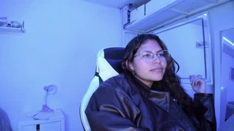  Lady  online show from April 2026 07:45:01 AM