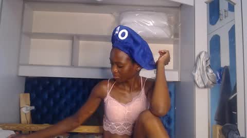 ladydiva69 online show from February 2025 02:16:02 PM