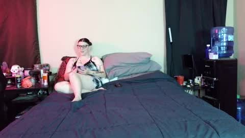 ladyharley828 online show from October 2025 02:34:02 AM