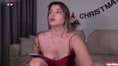 ladylancaster online show from December 2025 11:50:02 AM