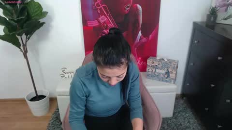 Snapshot of ladyliia chatting on March 2026 05:01:02 AM Lia online show from March 2026 05:01:02 AM