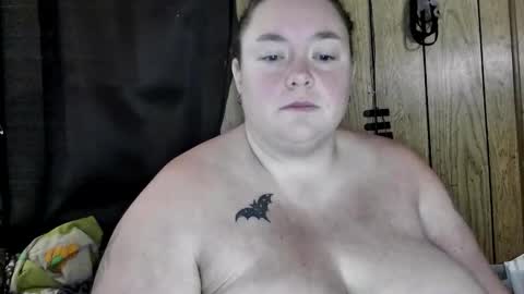 Snapshot of ladylynn13 chatting on January 2026 12:38:02 AM LadyLynn13 online show from January 2026 12:38:02 AM