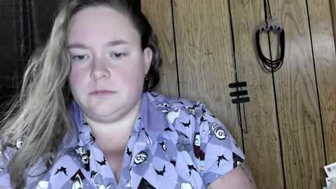 Snapshot of ladylynn13 chatting on February 2026 06:58:01 PM LadyLynn13 online show from February 2026 06:58:01 PM