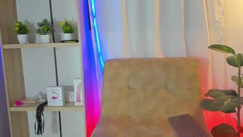 Snapshot of ladynemesis00 chatting on February 2025 03:41:01 AM ladynemesis00 online show from February 2025 03:41:01 AM