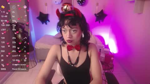 Ladywawy  online show from October 2025 02:51:02 PM
