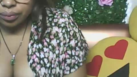 LadyXSnakes online show from October 2025 06:25:02 AM