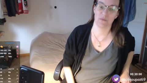 Lea online show from February 2025 12:28:01 PM