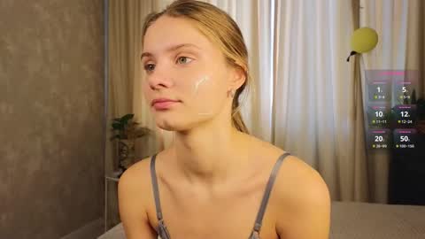 Lilia online show from October 2025 06:45:01 AM