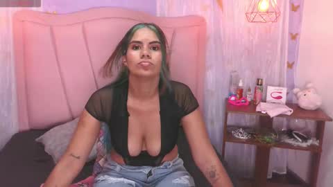 Snapshot of lahiacurvy chatting on March 2026 11:20:02 PM Lahia online show from March 2026 11:20:02 PM