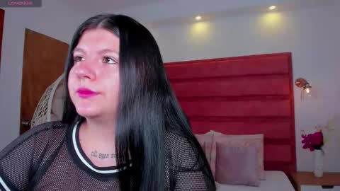 laia_hamilton online show from November 2025 05:14:01 PM