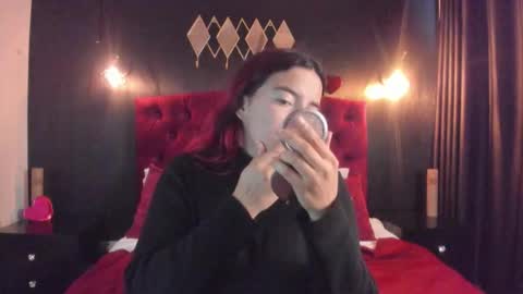 Laia  online show from March 2026 11:54:02 AM