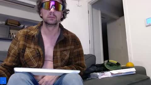 Snapshot of laidback_and_chill chatting on March 2025 07:42:02 AM Rick online show from March 2025 07:42:02 AM