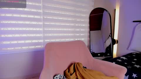 Laila  online show from February 2026 01:58:02 PM