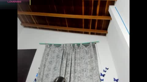 Leila Laly online show from April 2026 05:28:01 PM