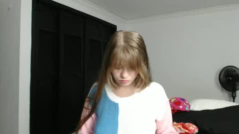 lailacuteee online show from November 2025 03:01:02 PM
