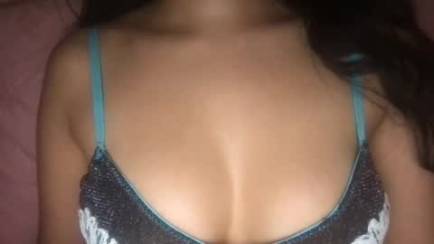 Laila Yousef online show from January 2025 06:02:02 AM