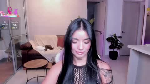 Snapshot of laira_scott chatting on October 2025 11:49:01 PM Laira online show from October 2025 11:49:01 PM