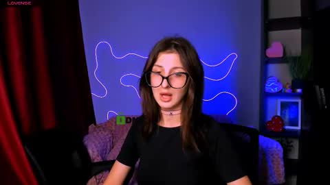 laisy online show from September 2025 01:57:02 PM