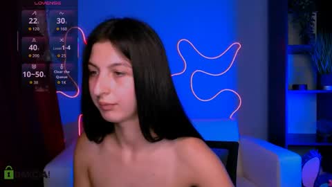 laisy online show from April 2026 08:11:02 PM