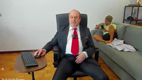 lajose52 online show from September 2025 06:52:01 PM