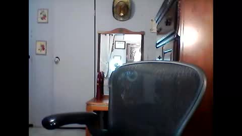Snapshot of lakewood4523 chatting on September 2025 04:14:02 AM Carlosss online show from September 2025 04:14:02 AM