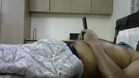 Honey man online show from February 2025 05:11:02 PM