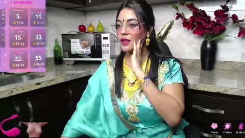 Snapshot of lakshmirani617378 chatting on February 2025 06:21:02 PM Laskhmirani online show from February 2025 06:21:02 PM