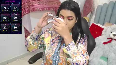 Snapshot of lakshmirani617378 chatting on November 2025 11:54:02 AM Laskhmirani online show from November 2025 11:54:02 AM