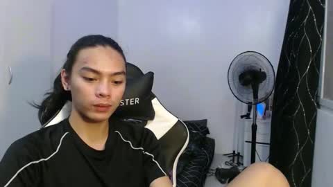 Snapshot of lalakinghugecock_2 chatting on October 2025 10:03:02 AM lalakinghugecock_2 online show from October 2025 10:03:02 AM