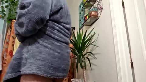 lalox91 online show from March 2026 03:44:01 AM