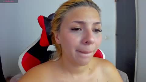 Snapshot of lana__rosse chatting on July 2026 01:58:33 AM Lana online show from July 2026 01:58:33 AM
