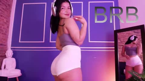  Lana  online show from October 2025 11:29:01 AM