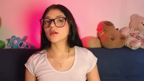 Snapshot of lana_dol chatting on May 2026 04:57:01 PM ... . . ... online show from May 2026 04:57:01 PM